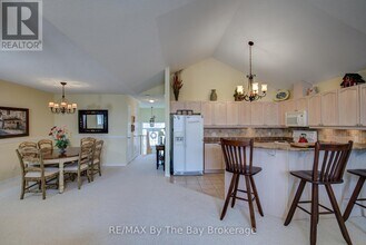 32-32 Green Briar Dr in Collingwood, ON - Building Photo - Building Photo