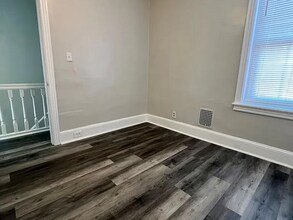 5748 N Beechwood St in Philadelphia, PA - Building Photo - Building Photo