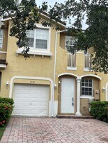 2145 NE 7th St in Homestead, FL - Building Photo