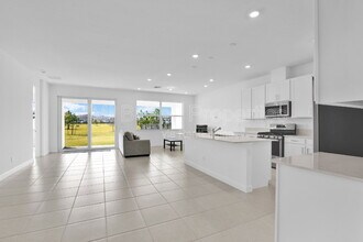 1799 Wandering Willow Wy in Loxahatchee, FL - Building Photo - Building Photo