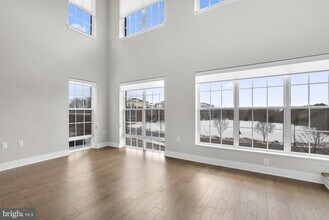 502 Diamondback Dr in Gaithersburg, MD - Building Photo - Building Photo