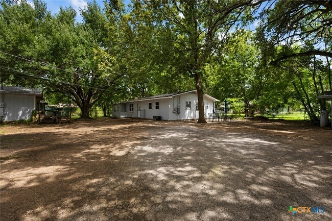 property at 761 Whippoorwill Dr