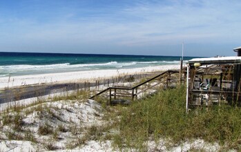 350 Tradewinds Dr in Santa Rosa Beach, FL - Building Photo - Building Photo