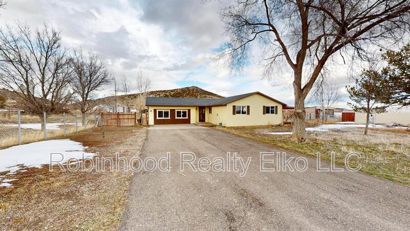 778 Lamont Dr in Spring Creek, NV - Building Photo
