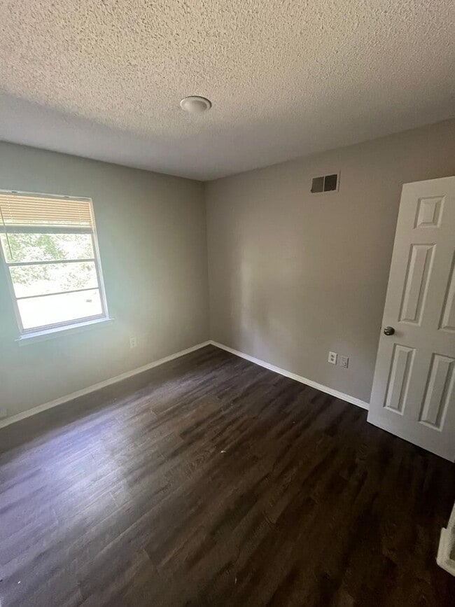 3272 Spring Valley Cove in Memphis, TN - Building Photo - Building Photo