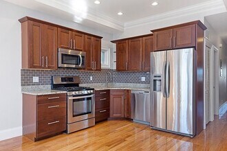 502 Sumner St in Boston, MA - Building Photo - Building Photo