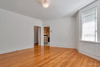 2420 Market St in San Francisco, CA - Foto de edificio - Building Photo