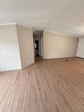 2021 N Battlebell Rd in Highlands, TX - Building Photo - Building Photo