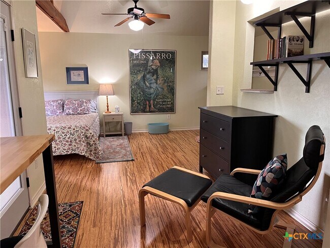 property at 121 Butler Ln