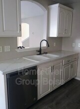 42 S Sugar Loop Ln in Nampa, ID - Building Photo - Building Photo