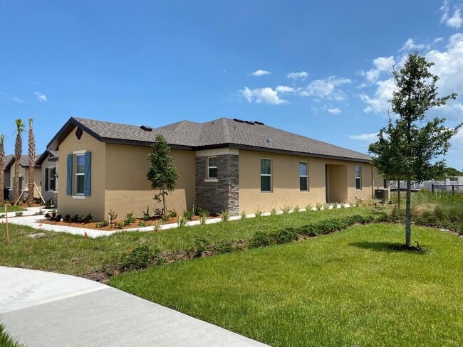 1638 Merriment Way in Fort Pierce, FL - Building Photo - Building Photo