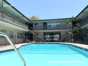 1031 S Westlake Ave in Los Angeles, CA - Building Photo - Building Photo