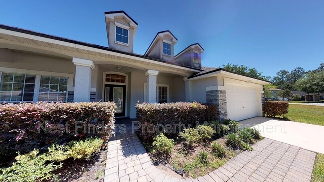 881 W American Eagle Dr in St. Augustine, FL - Building Photo - Building Photo