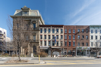 139 Broadway in Brooklyn, NY - Building Photo - Primary Photo