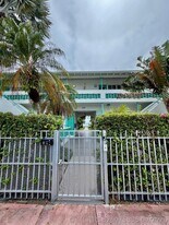 1980 Bay Dr in Miami Beach, FL - Building Photo