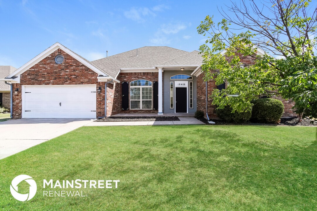 18408 El Greco Dr in Edmond, OK - Building Photo