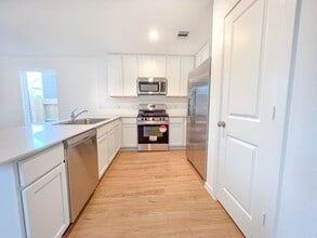 21479 Carosella Dr in New Caney, TX - Building Photo - Building Photo