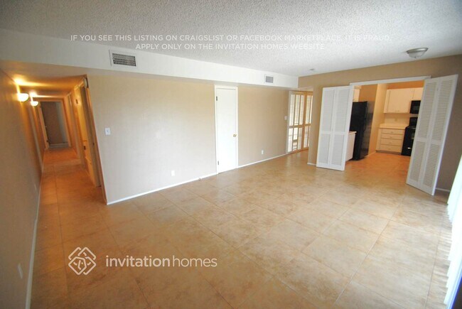 10412 W Devonshire Ave in Phoenix, AZ - Building Photo - Building Photo