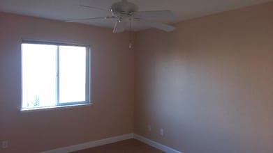 1800 Marinette Ln in Roseville, CA - Building Photo - Building Photo