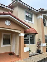 13884 SW 64th St in Miami, FL - Building Photo