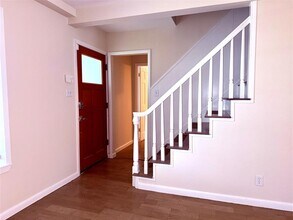 5413 Coventry Ln in Austin, TX - Building Photo - Building Photo