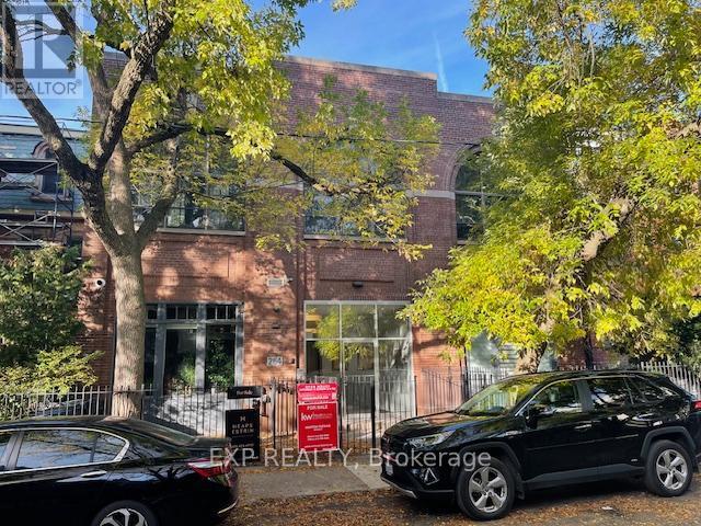 264 Seaton St in Toronto, ON - Building Photo