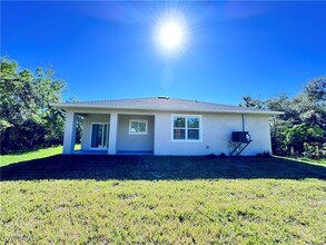 145 Lime Tree Park in Rotonda West, FL - Building Photo - Building Photo