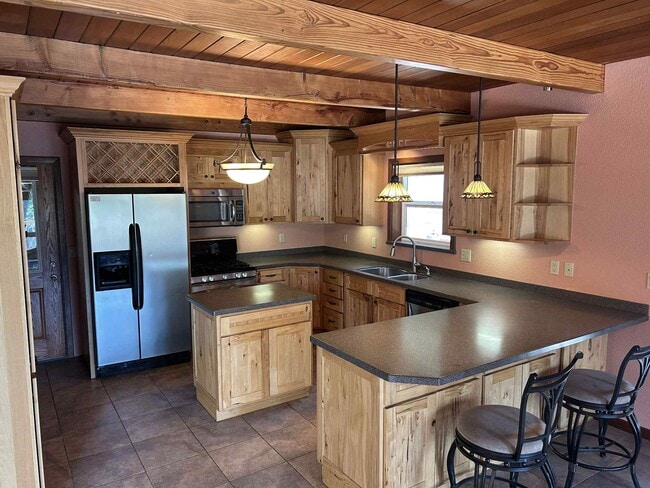 3525 Blue Lake Blvd in Blue Lake, CA - Building Photo - Building Photo