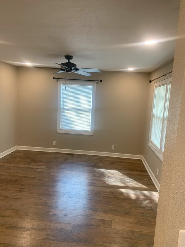 1525 Park Ave in El Dorado, KS - Building Photo - Building Photo