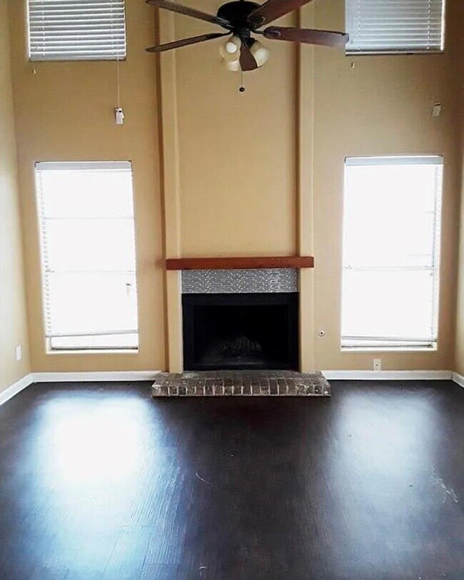 5516 Boca Raton Blvd, Unit 310 in Fort Worth, TX - Foto de edificio - Building Photo