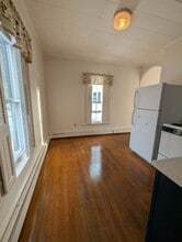 145 Center St in Bangor, ME - Building Photo - Building Photo