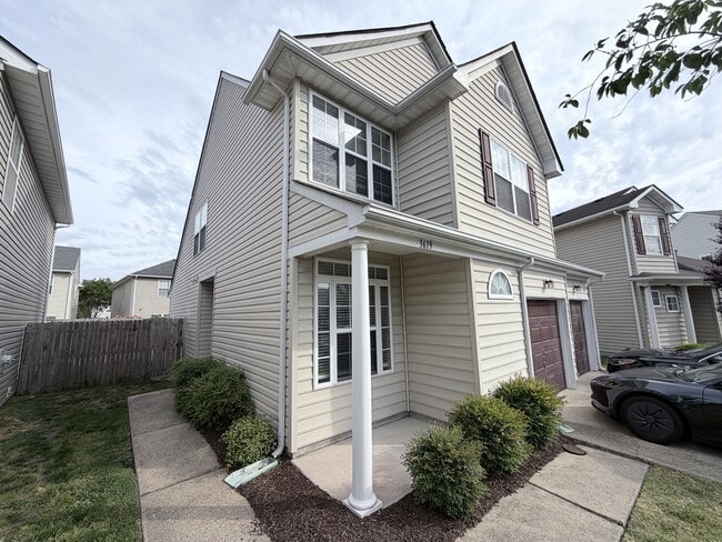 3619 Dock Point Arch in Chesapeake, VA - Building Photo - Building Photo