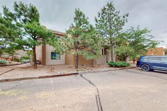 941 Calle Mejia in Santa Fe, NM - Building Photo - Building Photo