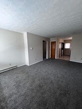 156 Ohio Ave in Salem, OH - Building Photo - Building Photo