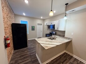 4654 York Rd, Unit Unit 2 in Baltimore, MD - Building Photo