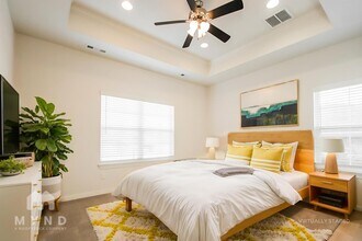 5809 SW Gentle Winds Rd in Bentonville, AR - Foto de edificio - Building Photo