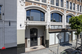 Textile Building Lofts in Los Angeles, CA - Building Photo - Building Photo