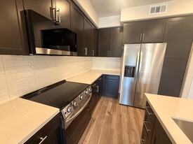 9535 Hannah Wy in Riverside, CA - Building Photo