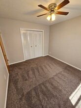Hillview Manor in Louisville, KY - Building Photo - Building Photo