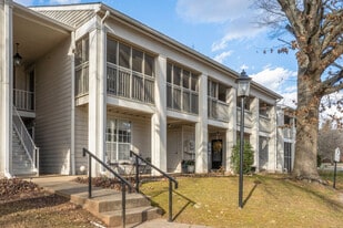 1280 Middle Tennessee Blvd, Unit G6 in Murfreesboro, TN - Building Photo