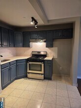 2401 Bergenline Ave in Union City, NJ - Building Photo - Building Photo
