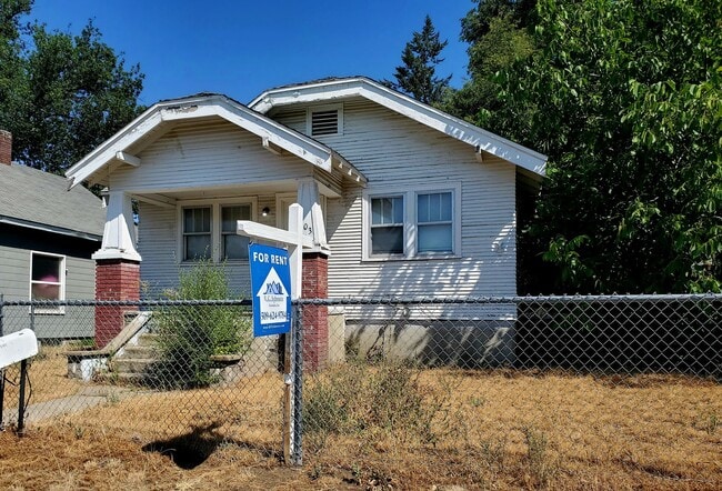 property at 403 E Liberty Ave