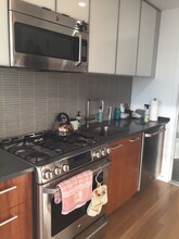 109 3rd St, Unit 4 in Brooklyn, NY - Building Photo - Building Photo