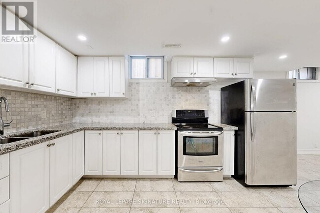 40 Aileen Rd in Markham, ON - Building Photo - Building Photo