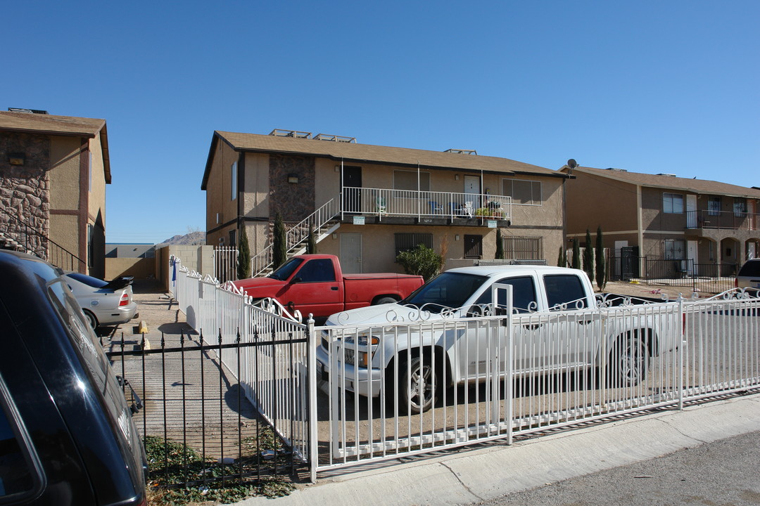 Puebla Estates in Las Vegas, NV - Building Photo