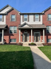 12683 Eliston Ln in Fishers, IN - Foto de edificio - Building Photo