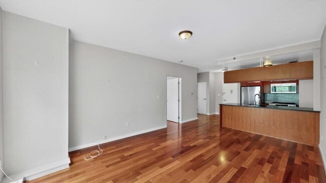 2-40-40 51st Ave in Queens, NY - Building Photo - Building Photo