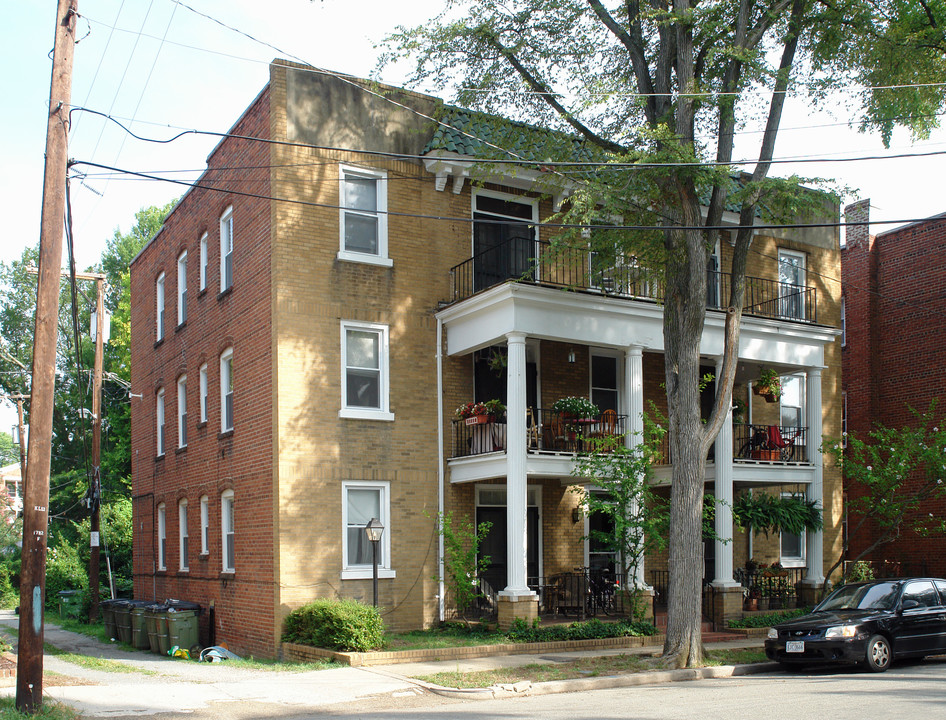 106 N Dooley Ave in Richmond, VA - Foto de edificio