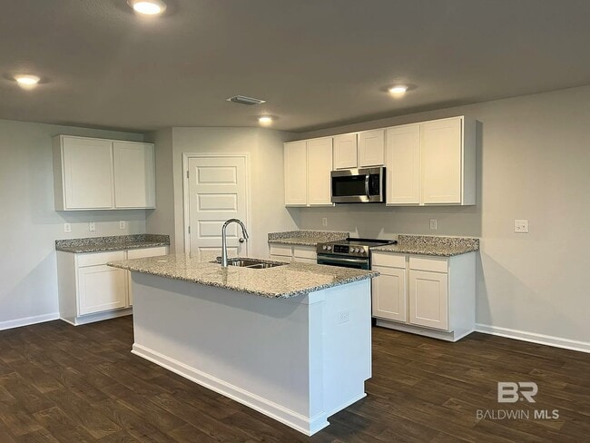 10685 Northern Dancer Ct in Daphne, AL - Foto de edificio - Building Photo