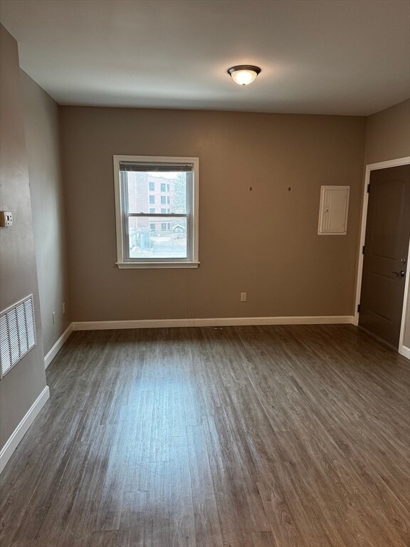 17 Wilson St in Chelmsford, MA - Foto de edificio - Building Photo